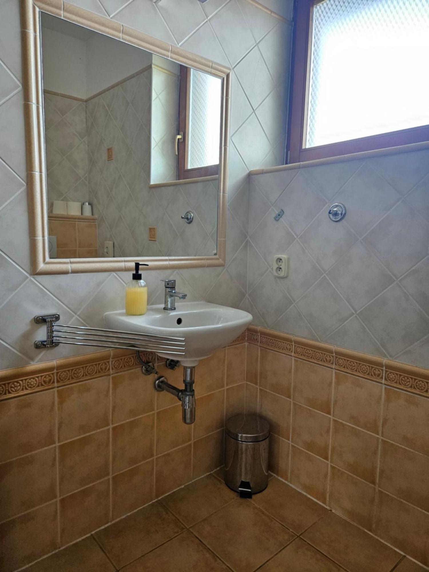 St. Florian Restaurant & Pension Vrakun Екстер'єр фото